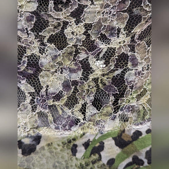 APT.9 Embroidered Peasant Top Ties at Front Lace at Back Flowy Green Hues 1X - Picture 4 of 16